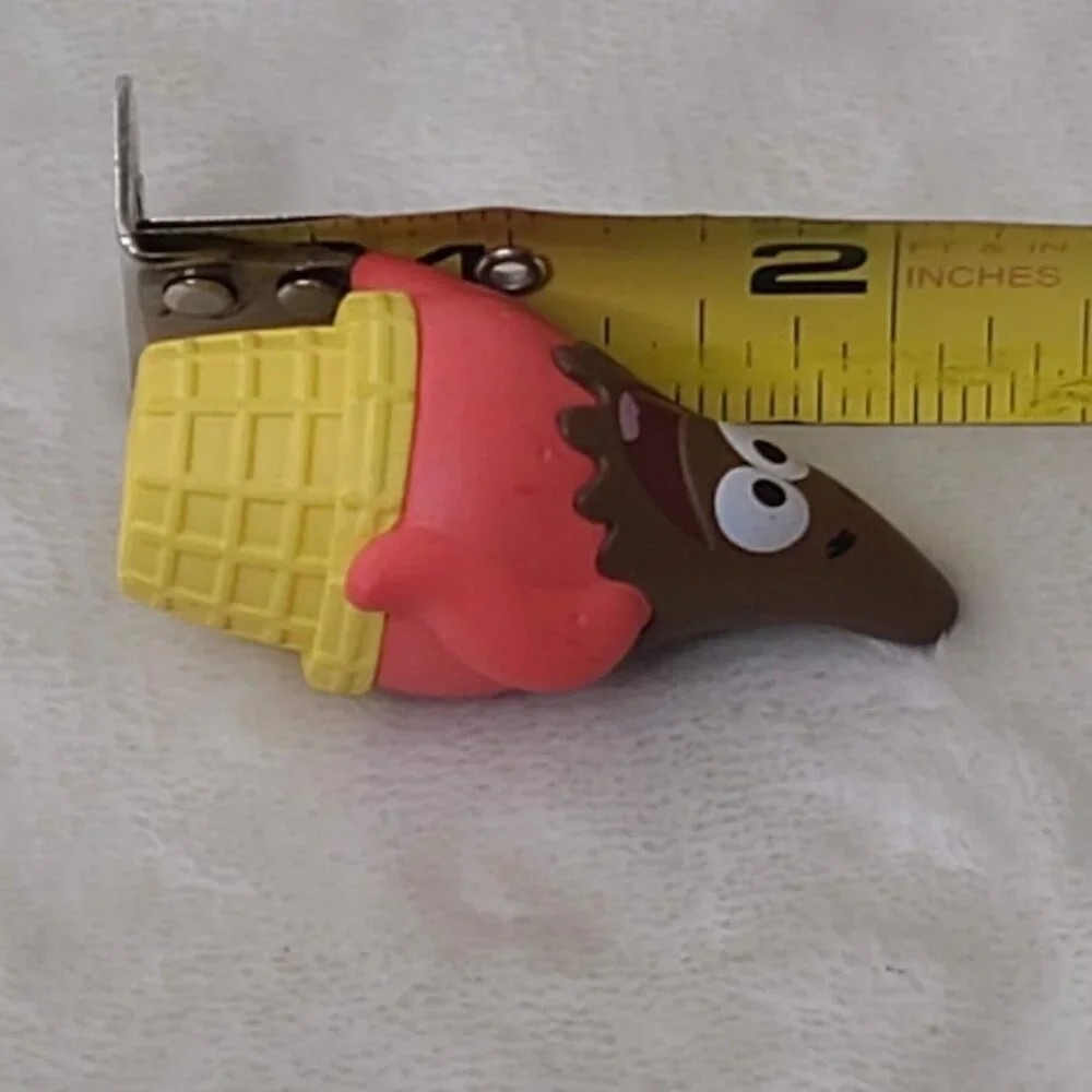 SpongeBob Patrick Star Ice Cream 2022 Viacom FUN with Food Figure - Picture 8 of 8